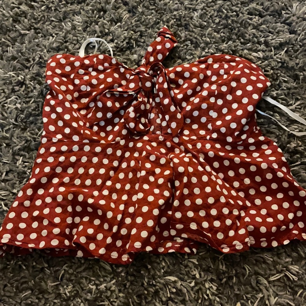 strapless cropped top!